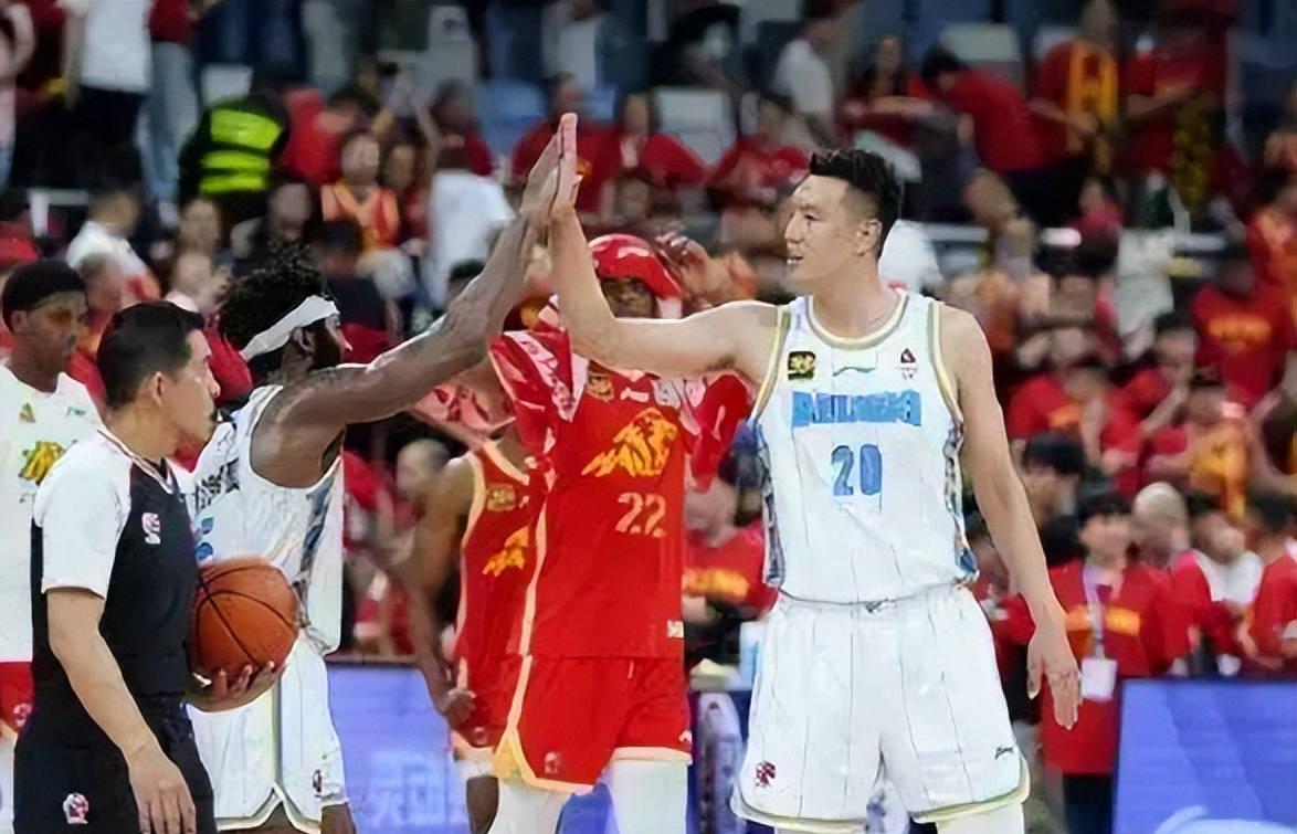 开云体育登录-广厦男篮主场发挥出色，赢得比赛