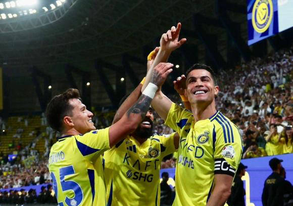 开云体育app-巴西足球圈狂欢节奏不断升级