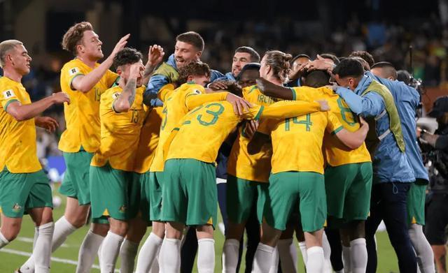 德国国足危机！连胜终结，输球让球迷失望的简单介绍