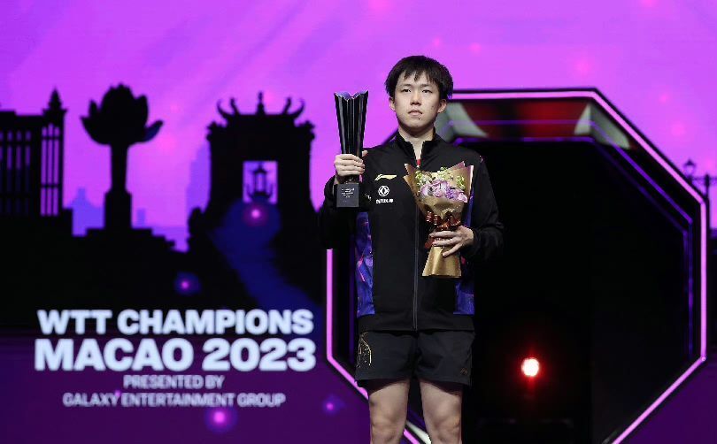 开云体育官方网站-日本选手夺得比赛冠军，喜获殊荣