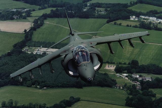 开云体育中国-斯图加特边锋速度惊人，成为攻击利器的简单介绍