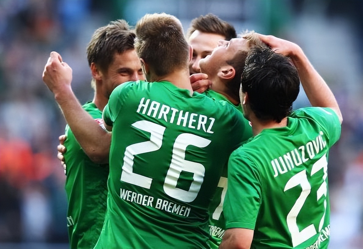 开云下载-沃尔夫斯堡客场力克对手，赢得关键三分的简单介绍