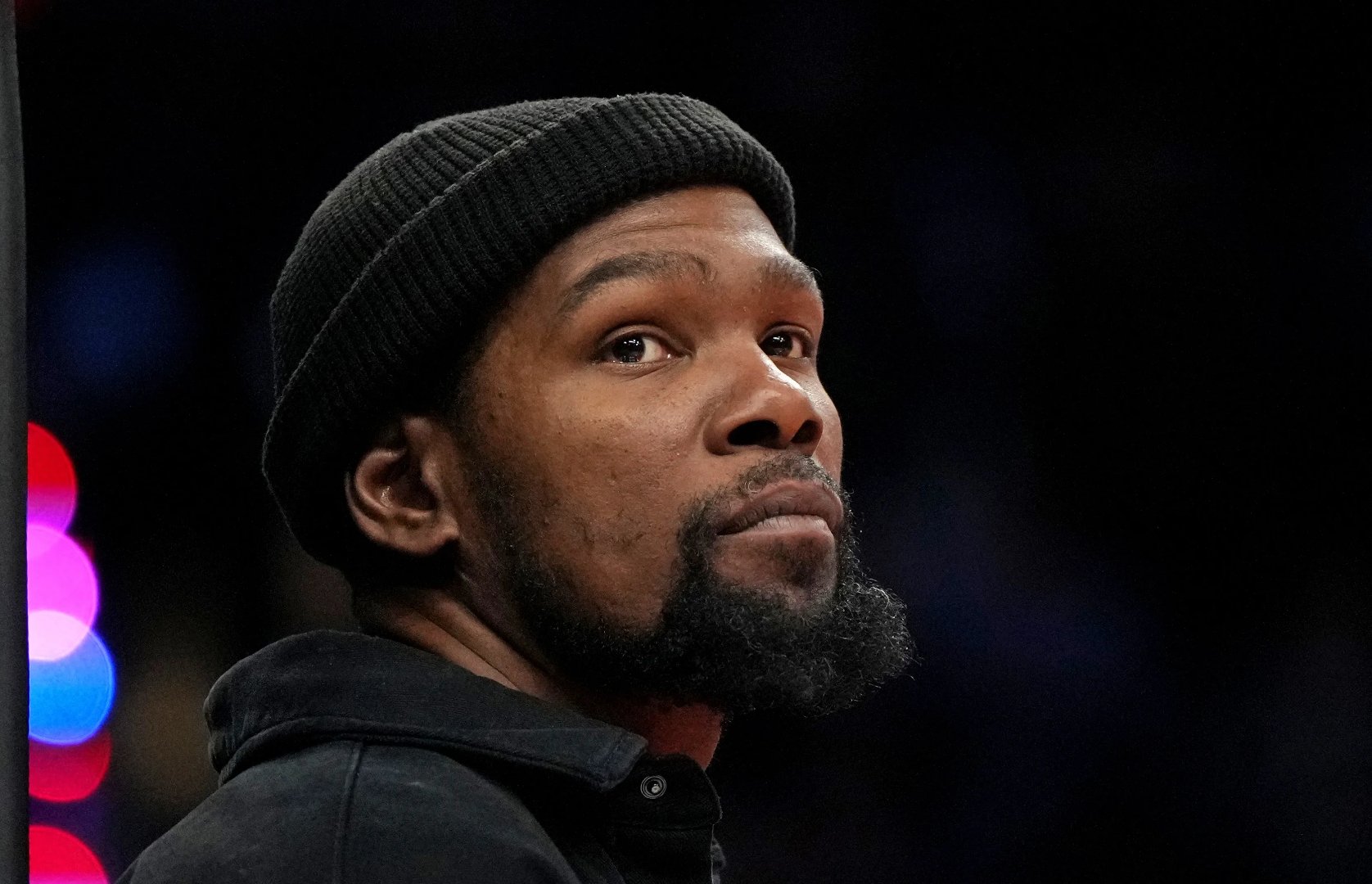 杜兰特在中超中碾压掘金，争议判罚