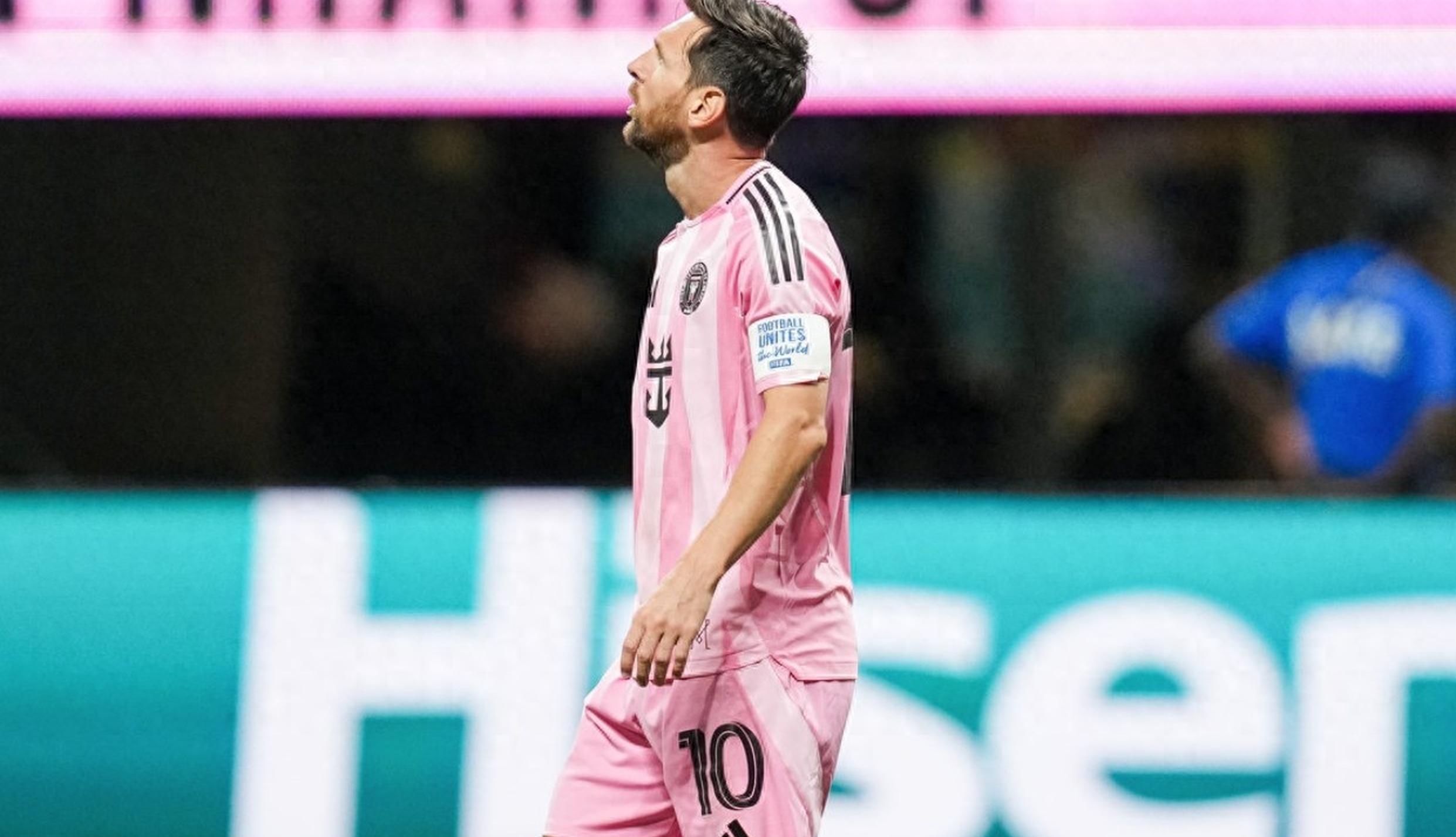 利物浦逆转击败米兰，梅西欧冠首秀因伤提前下场的简单介绍