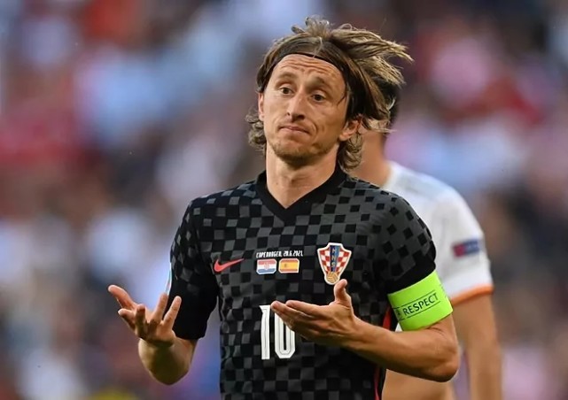 开云体育中国-卢森堡队惨遭淘汰，饮恨离去