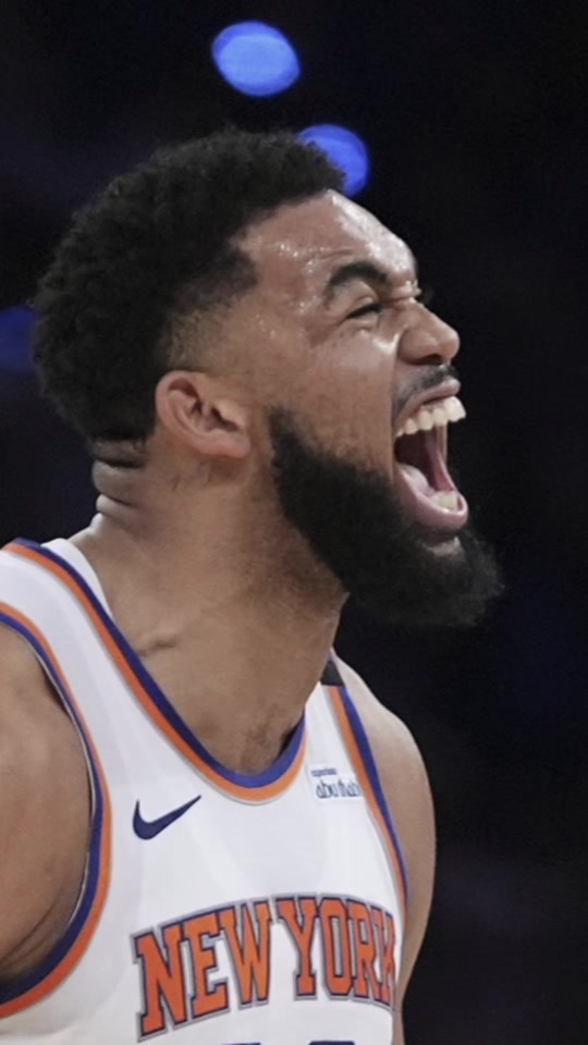 包含纽约尼克斯惊险逆转国王，完成惊艳大逆转的词条