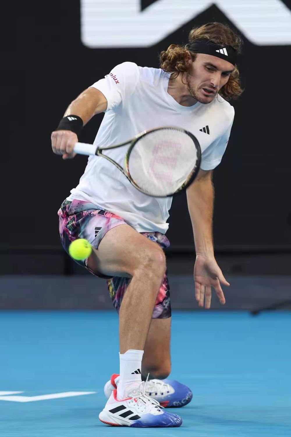 开云体育入口-戴维斯杯轻取温网，西西帕斯统治全场