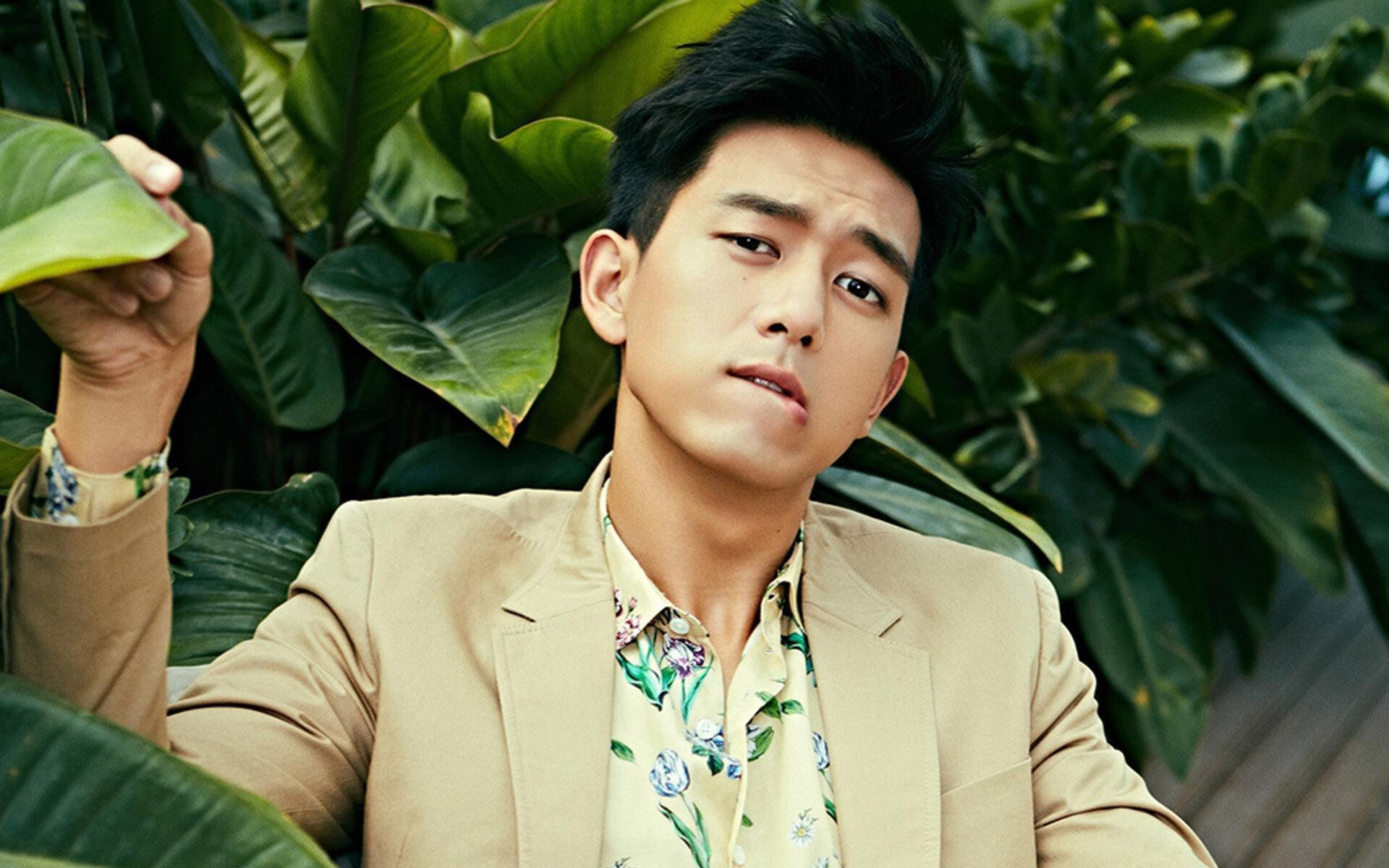 开云体育-利拉德关键先生显威，广厦队全面压制猛龙迎大胜