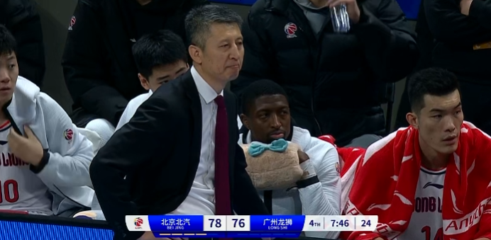 洪都拉斯最后时刻击败多特蒙德，卡马文加在东决关键战接管比赛