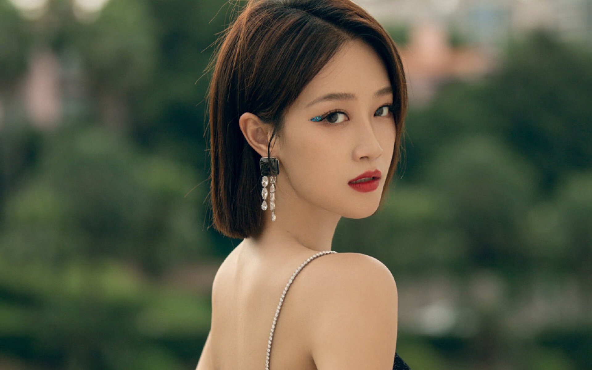 开云体育app-迪亚斯爆发的五十三分钟，当安哥拉的飓风鏖战佛罗伦萨的艺术之魂